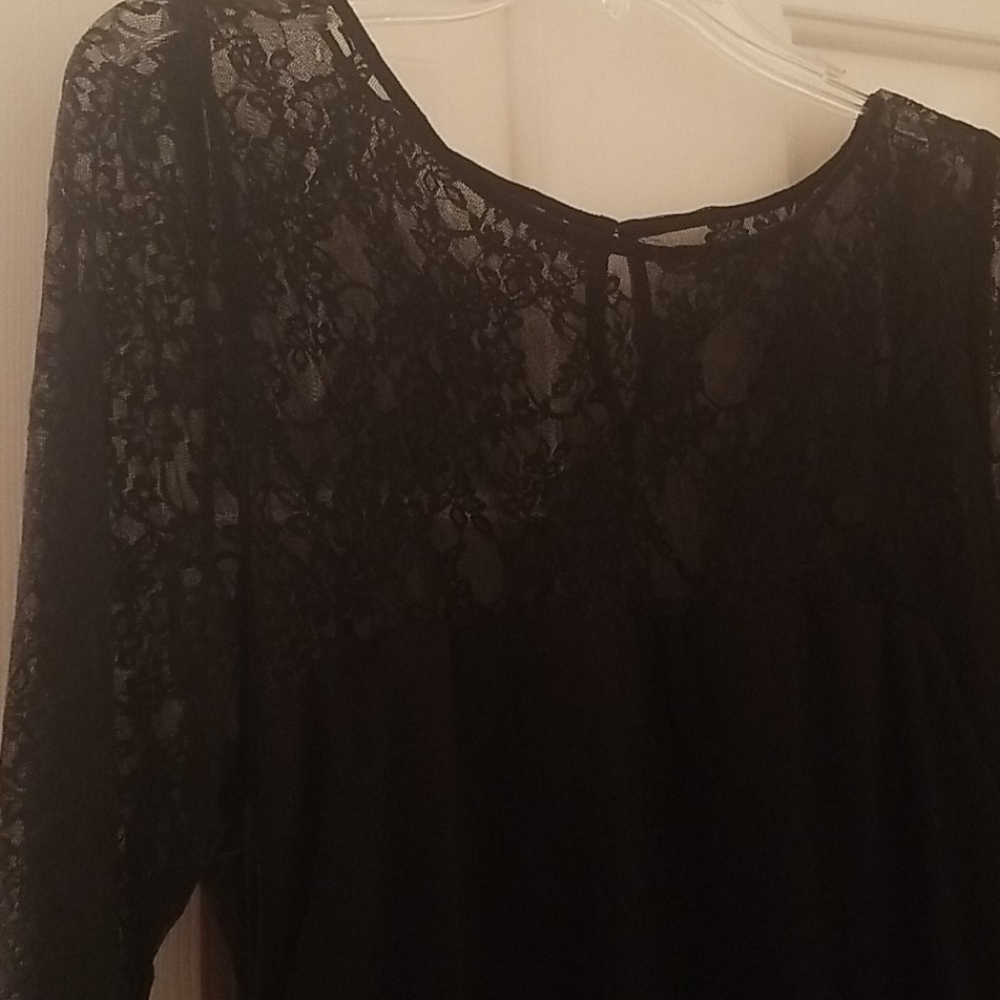 Dress - Picture 2 of 4